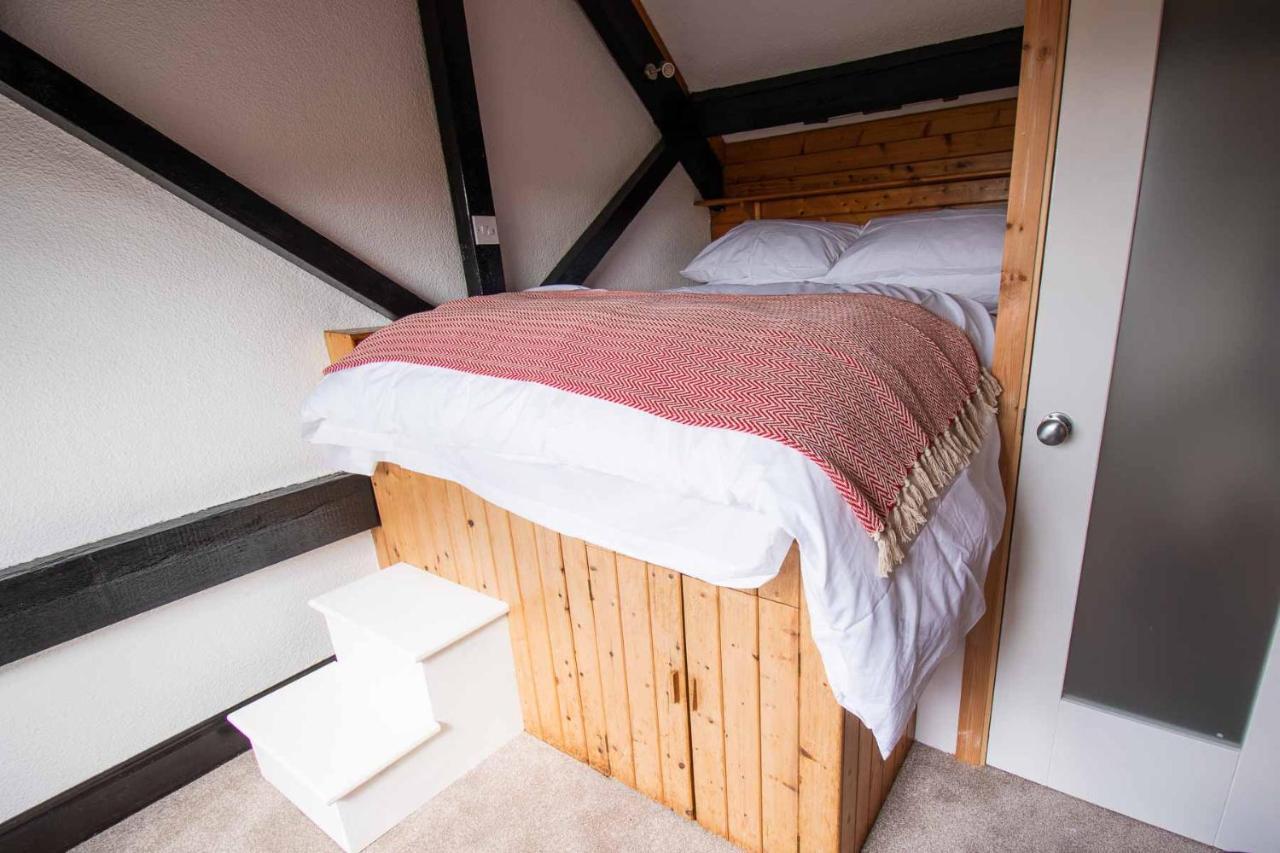 Long Byres Holiday Cottages 布兰普顿 外观 照片